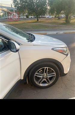 Hyundai Grand Santa Fe